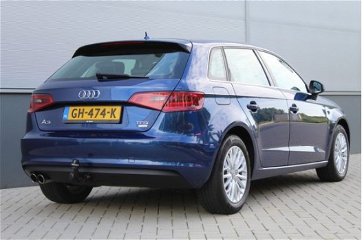 Audi A3 Sportback - 1.4 TFSI CoD Pro Line plus | Xenon | Cruise Control | Navigatie | Trekhaak | - 1