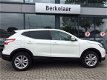 Nissan Qashqai - 1.2 | LM velgen | Cruise Control | Parkeersenoren | - 1 - Thumbnail