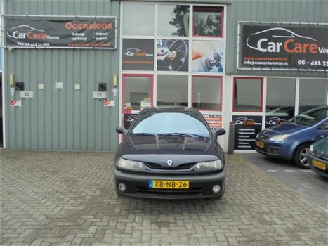 Renault Laguna - 2.0 RXT CLIMA|AUTOMAAT|LAGE KMSTAND|APK06-2020 & NAP NATIONALE AUTO PAS AANWEZIG - 1