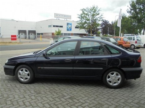 Renault Laguna - 2.0 RXT CLIMA|AUTOMAAT|LAGE KMSTAND|APK06-2020 & NAP NATIONALE AUTO PAS AANWEZIG - 1