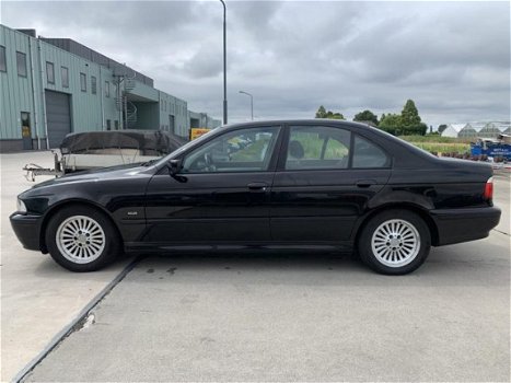 BMW 5-serie - 5ER REIHE; 525D SEDAN AUT - 1