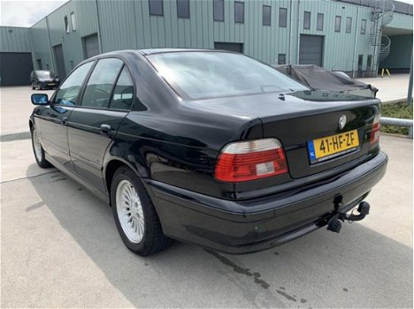 BMW 5-serie - 5ER REIHE; 525D SEDAN AUT - 1