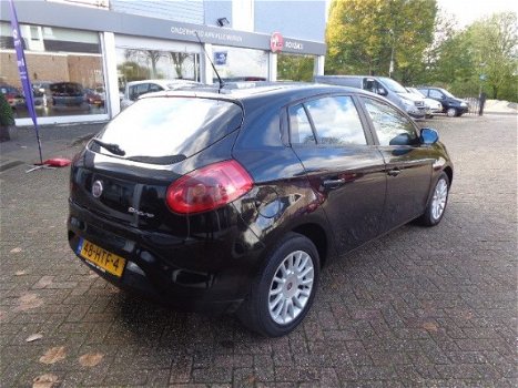 Fiat Bravo - 1.4 DYNAMIC Airco, Cruise Control - 1