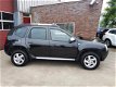 Dacia Duster - 1.6 Lauréate 2wd Airco, LMV, Leder, Garantie, Rijklaarprijs, - 1 - Thumbnail