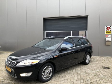 Ford Mondeo Wagon - 2.0-16V Limited + Navigatie + Clima - 1