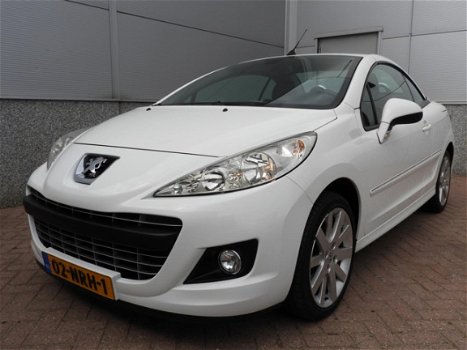 Peugeot 207 - 1.6 16V CC 88KW Noir & Blanc - 1