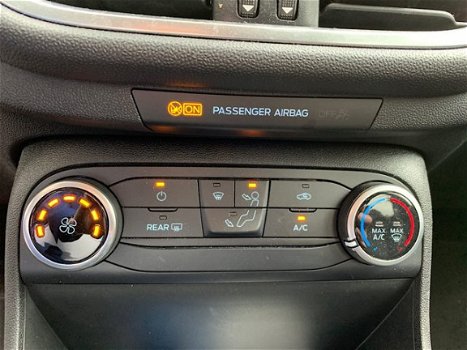 Ford Fiesta - 1.1 5D Trend Navigatie - 1