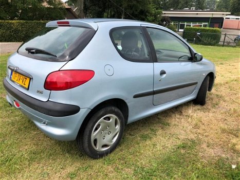 Peugeot 206 - 206; 1.4 3DRS - 1