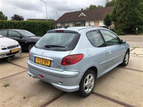 Peugeot 206 - 1.4 XS Airco jaar apk nap logisch - 1