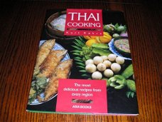 Kurt Kahrs  -  Thai Cooking  (Engelstalig)  Hardcover/Gebonden