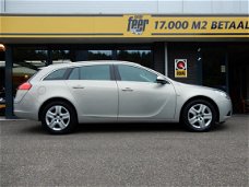 Opel Insignia Sports Tourer - 1.8 Edition