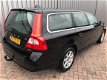 Volvo V70 - 2.0 D4 Kinetic - 1 - Thumbnail