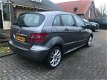 Mercedes-Benz B-klasse - 160 AUTOMAAT NAVI PDC SPORTPAKKET - 1 - Thumbnail