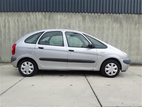 Citroën Xsara Picasso - 1.6i - 1