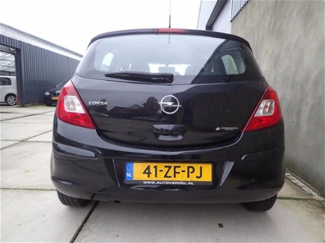 Opel Corsa - 1.0-12V Essentia 5-deurs - 1