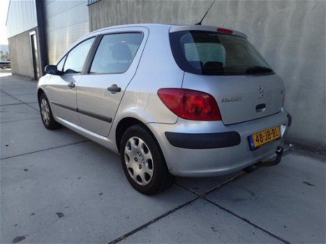 Peugeot 307 - 1.4 XR airco - 1