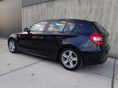 BMW 1-serie - 1-serie 118i Business Line inruilauto - 1