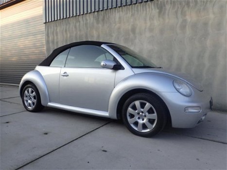 Volkswagen New Beetle Cabriolet - 1.4 Highline - 1