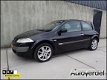 Renault Mégane - Mégane 1.6-16V Privilège Luxe - 1 - Thumbnail