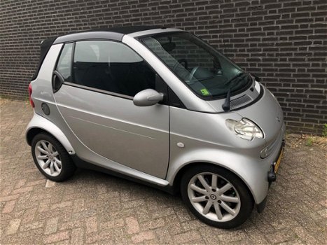 Smart Fortwo cabrio - 0.7 pulse airco en trekstang voor achter camper - 1