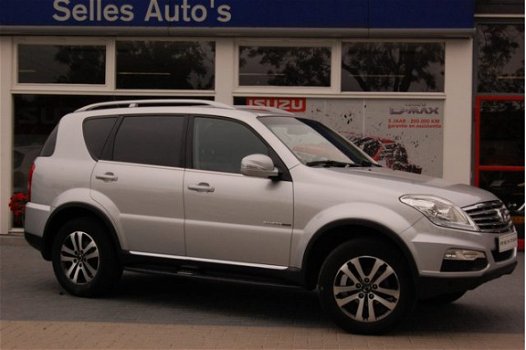 SsangYong Rexton - RX 200 SAPPHIRE | AUTOMAAT | GRIJS KENTEKEN | TREKHAAK - 1