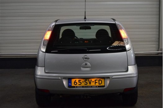 Opel Corsa - 1.2-16V Silverline +AIRCO 61.000KM - 1