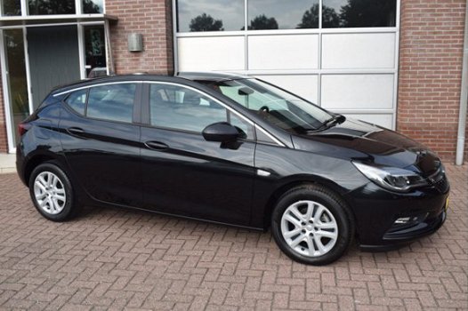 Opel Astra - 1.4 Turbo 150 PK Edition 20.000 km geen afleveringskosten - 1