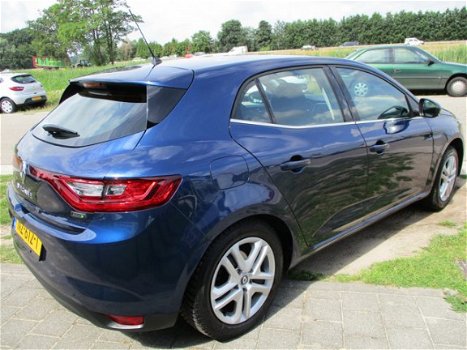 Renault Mégane - 1.5 dCi Eco2 Zen Climate R-Link2 Cruise - 1