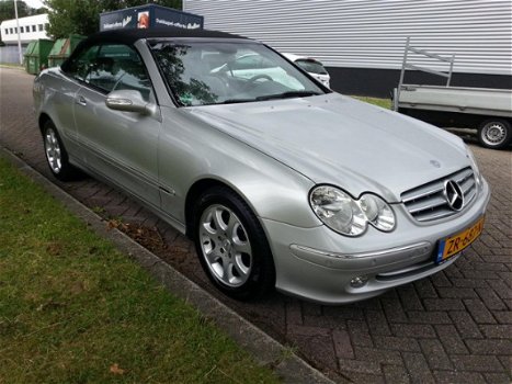 Mercedes-Benz CLK-klasse Cabrio - 200 K. Elegance 100% onderhouden - 1