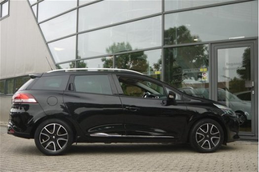 Renault Clio Estate - 1.5 dCi Night& Day NL-Auto Nav/cruise - 1