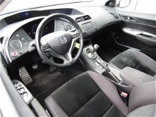 Honda Civic - 1.8 140pk 5D Sport, 18"LM