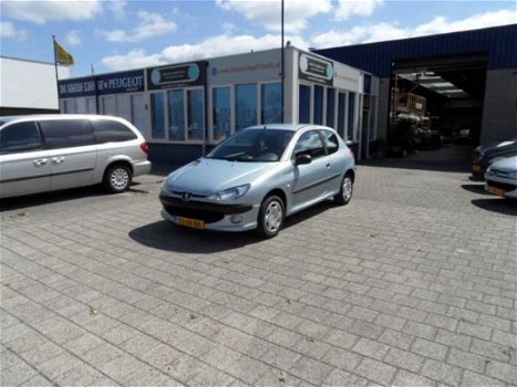 Peugeot 206 - 1.4 XR - 1