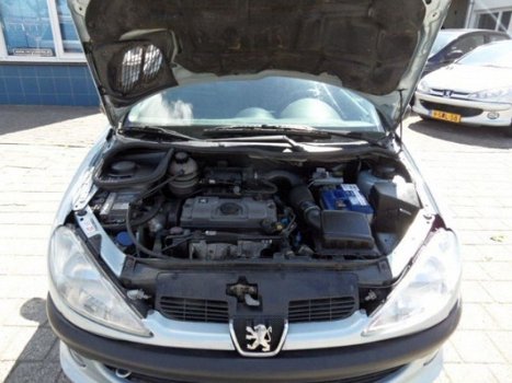 Peugeot 206 - 1.4 XR - 1