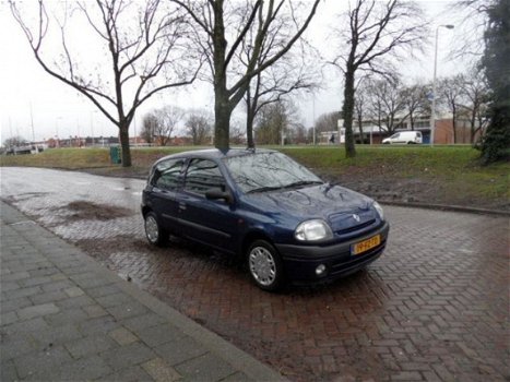 Renault Clio - 1.4 RN - 1