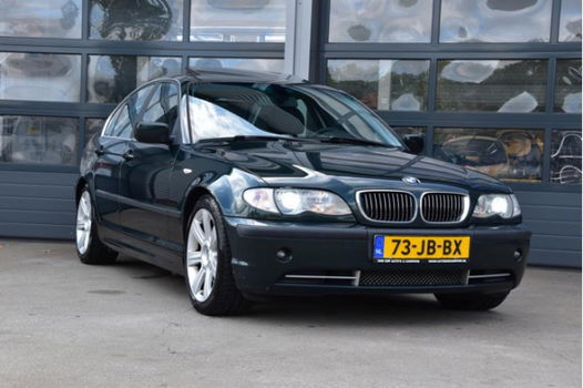 BMW 3-serie - 330i Executive * SCHUIFDAK * AUTOMAAT * LEER * YOUNGTIMER * NAP PAS - 1