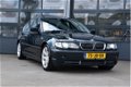 BMW 3-serie - 330i Executive * SCHUIFDAK * AUTOMAAT * LEER * YOUNGTIMER * NAP PAS - 1 - Thumbnail