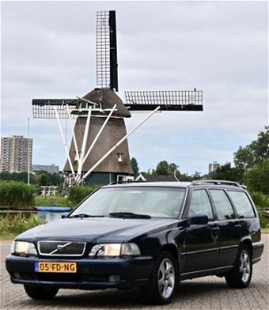 Volvo V70 - 2.4 Europa - 1