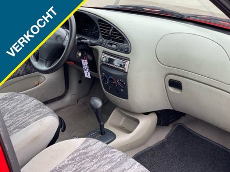 Mazda 121 - 1.25i GLX/Automaat/Stuurbkr/Nieuwe APK - 1