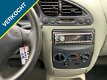 Mazda 121 - 1.25i GLX/Automaat/Stuurbkr/Nieuwe APK - 1 - Thumbnail