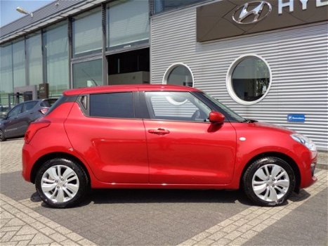 Suzuki Swift - 1.2 Select Airco / Navigatie - 1