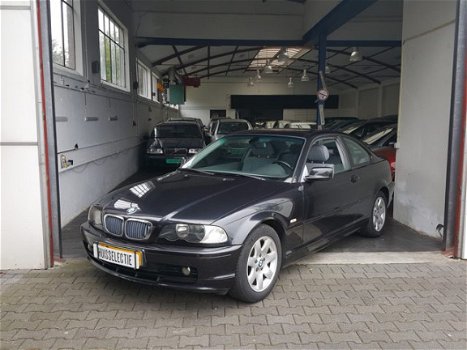 BMW 3-serie Coupé - 318Ci Executive Coupe 1 eigenaar gehad dealer car - 1