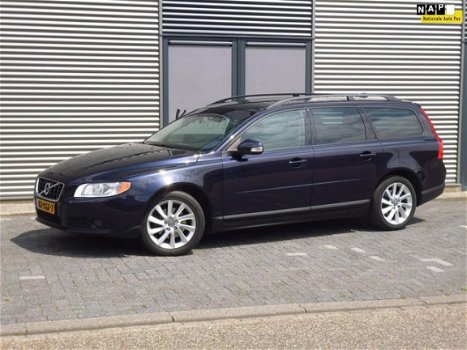 Volvo V70 - 2.4D Limited Edition AUTOMAAT Euro 4 - 1