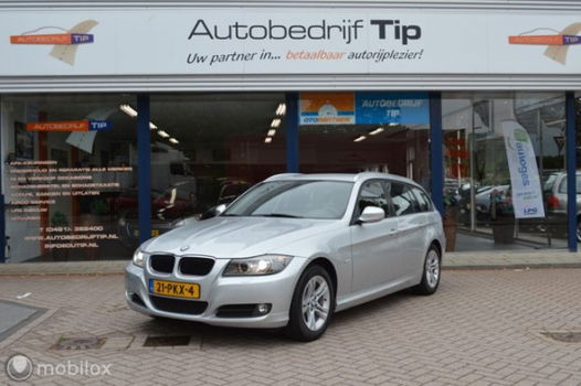 BMW 3-serie Touring - 318i Business Line - 1