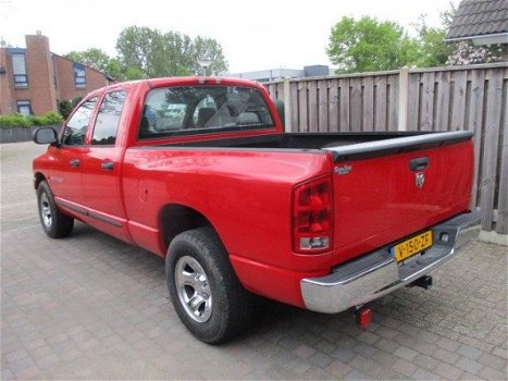 Dodge Ram 1500 - 1