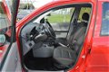 Mazda 2 - 2 1.4 Exclusive 5 deurs AUTOMAAT *AIRCO - 1 - Thumbnail