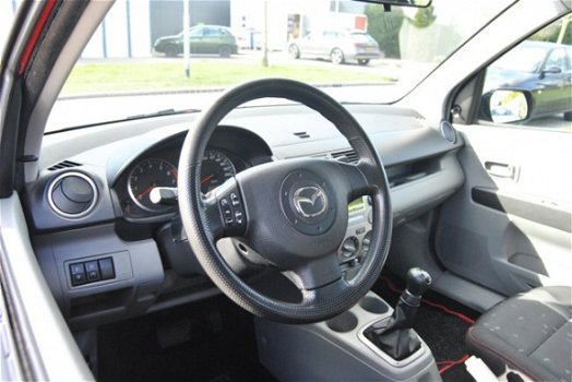 Mazda 2 - 2 1.4 Exclusive 5 deurs AUTOMAAT *AIRCO - 1