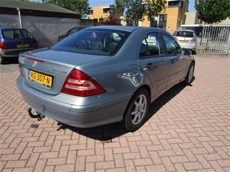 Mercedes-Benz C-klasse - 200 K. Elegance automaat, leer, airco - 1