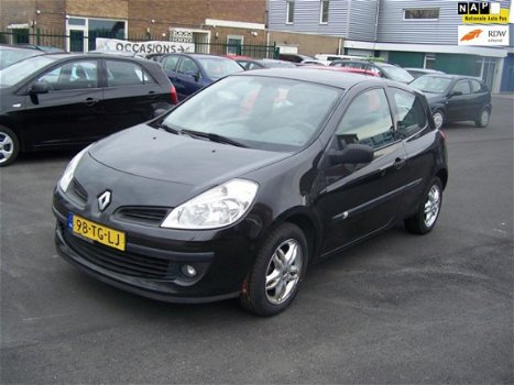 Renault Clio - 1.2-16V Expression - 1