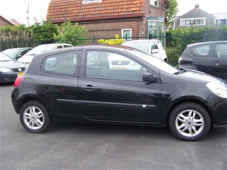 Renault Clio - 1.2-16V Expression - 1