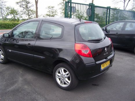 Renault Clio - 1.2-16V Expression - 1